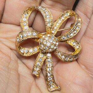 Bow Brooch Gold Tone Rhinestone Ribbon Pin Crystal Statement Brooch 2”